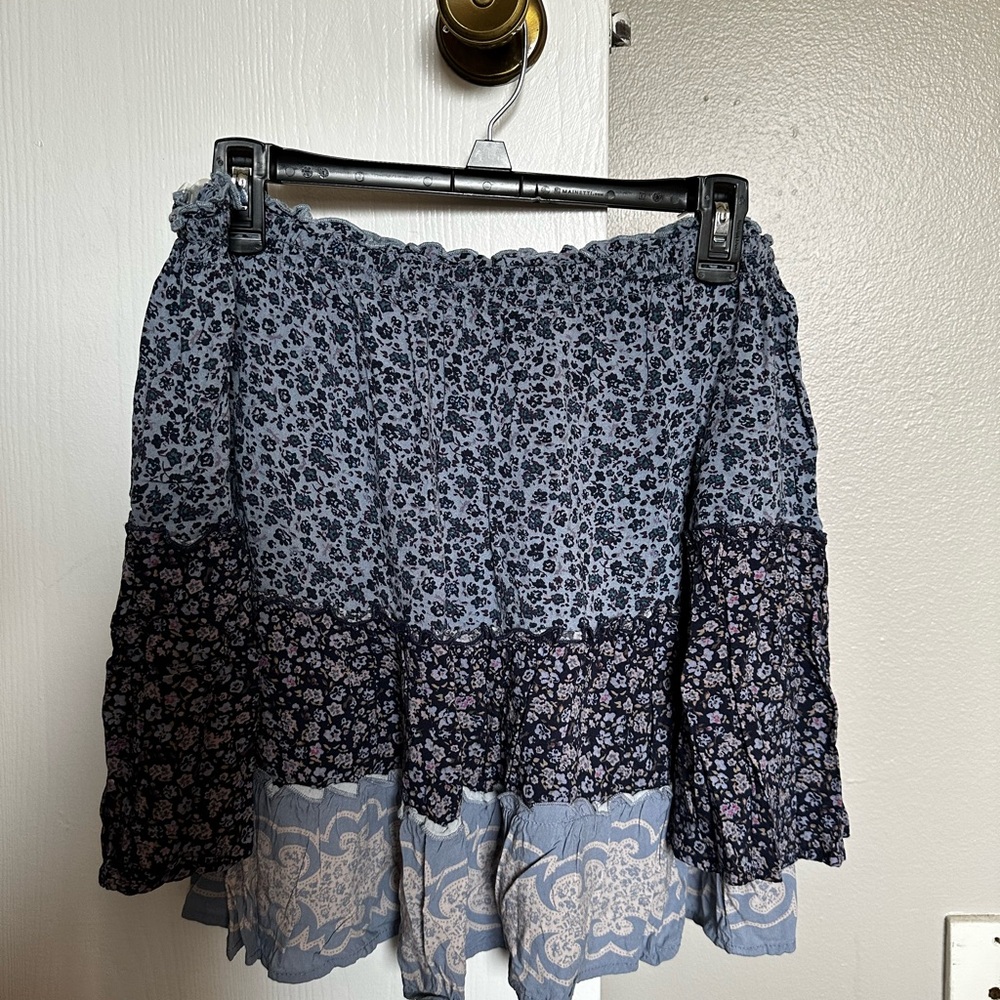 Aeropostale Blue Purple Smocked Floral Blouse